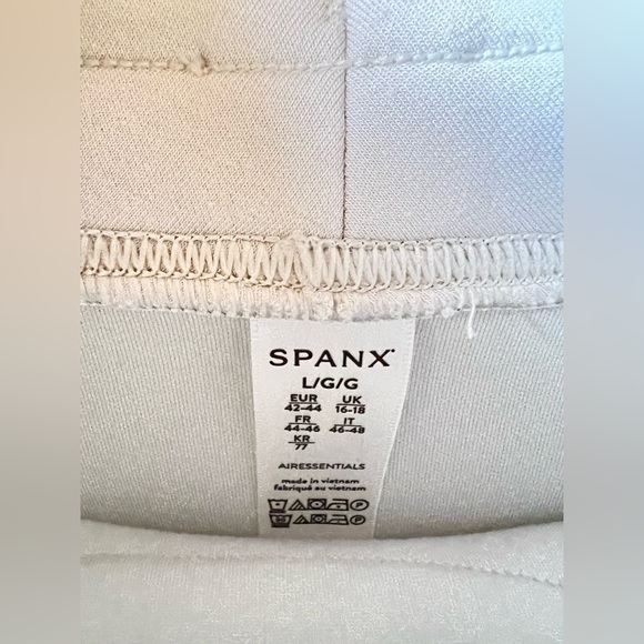 SPANX AirEssentials Got-Ya-Covered Pullover size large - Picture 3 of 4